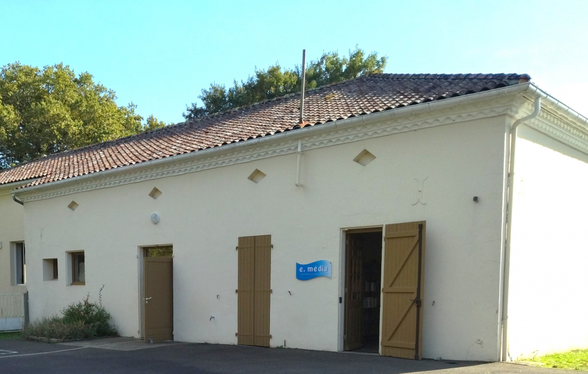 5.2 Sinderes exterieur.jpg